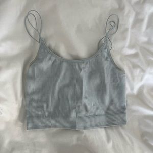 Aritizia Ribbed Elastic Crop Tank